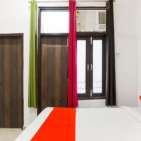 Hotel O Welcome Residency 구르가온 외부 사진