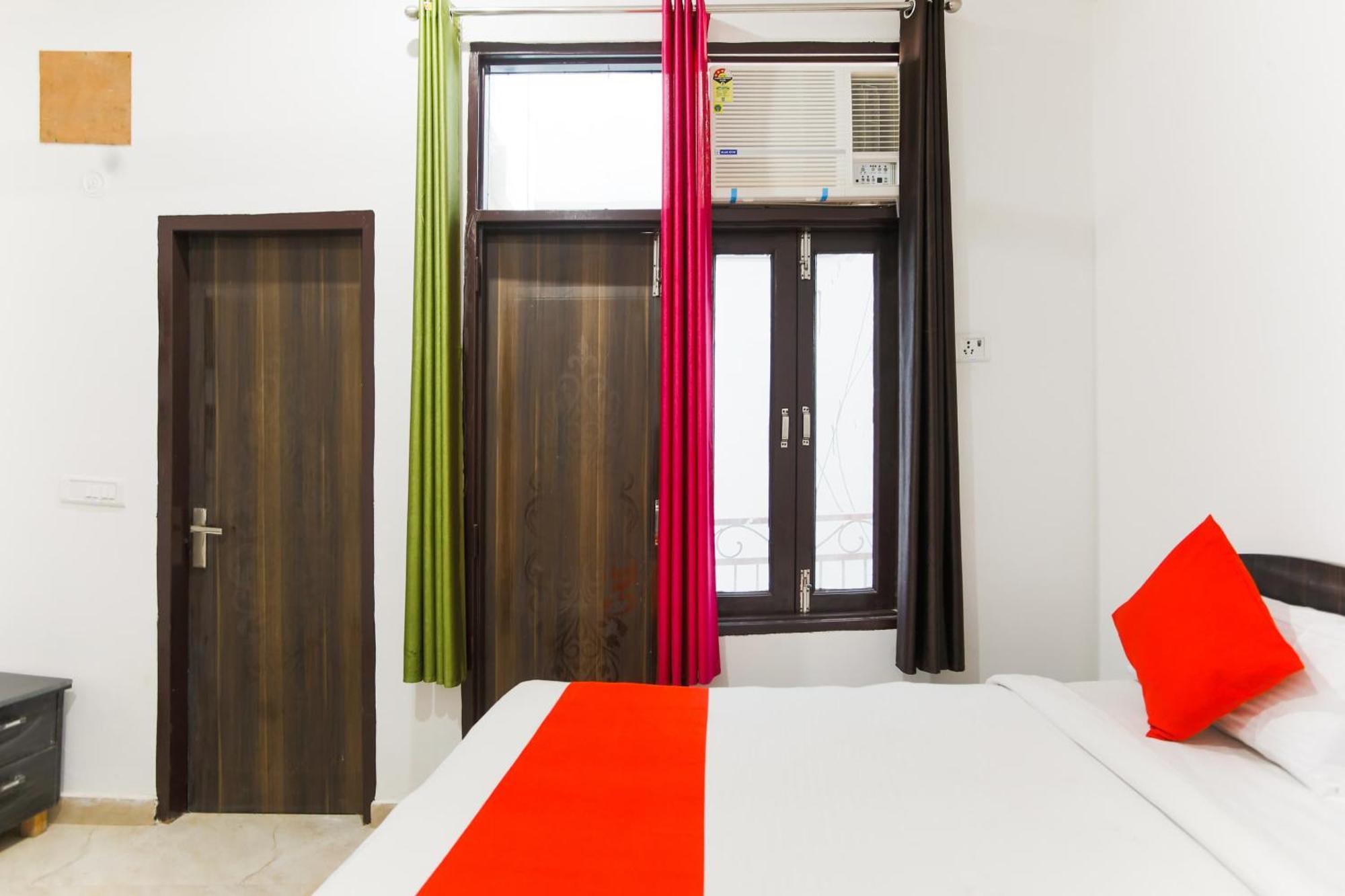 Hotel O Welcome Residency 구르가온 외부 사진